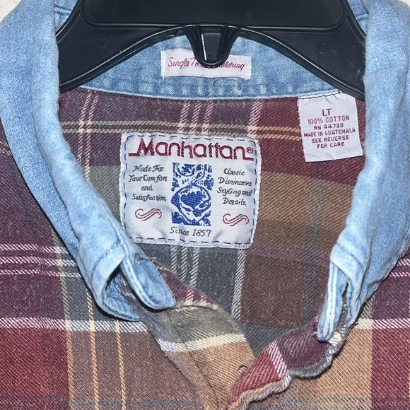 Manhattan long sleeve button down shirt size LT - Picture 2 of 4